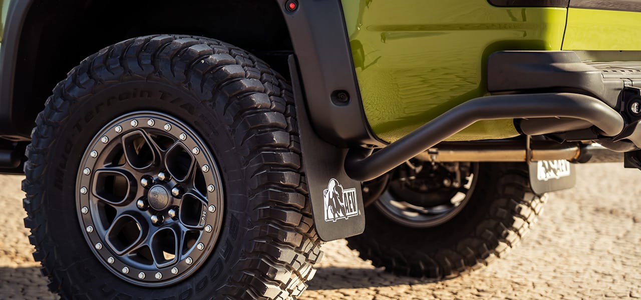 AEV COLORADO SPLASH GUARD SET - Image 2
